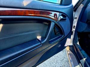 Bild 29/38 von Mercedes-Benz SL 500 (1998)