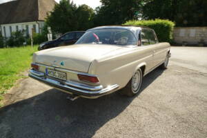 Afbeelding 10/73 van Mercedes-Benz 280 SE (1969)