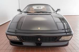 Image 2/20 of Ferrari 348 Spider (1994)