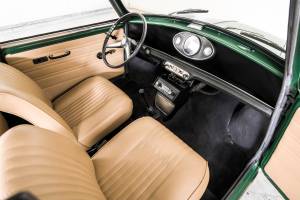 Image 23/50 of Mini 850 (1974)