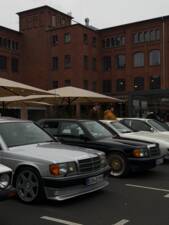 Immagine 15/49 di Mercedes-Benz 190 E (1990)