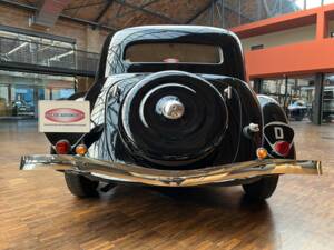 Image 9/30 de Citroën Traction Avant 11 B (1949)