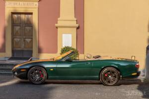 Image 50/70 of Jaguar XKR (2004)