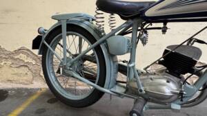 Image 22/30 de Victoria DUMMY (1935)