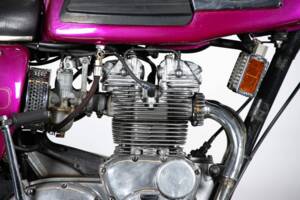Image 26/50 de Triumph T 150 V Trident (1974)