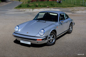 Image 4/42 de Porsche 911 2.7 (1974)