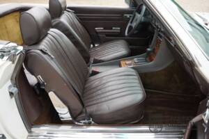 Image 12/50 of Mercedes-Benz 280 SL (1981)