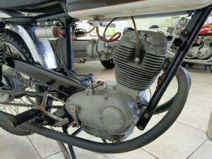 Immagine 10/26 di Moto Morini Corsaro 125 (1961)