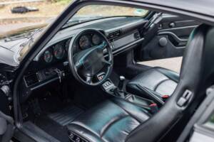 Bild 5/19 von Porsche 911 Carrera 4 (1996)