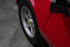 Bild 46/85 von Ferrari 308 GTSi Quattrovalvole (1985)