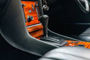 Image 21/30 de Mercedes-Benz 500 SL (1983)