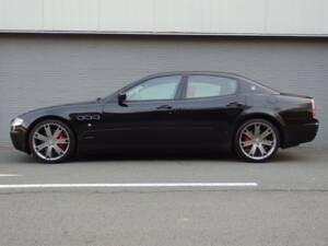 Bild 6/95 von Maserati Quattroporte 4.2 (2009)