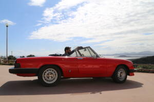 Image 8/87 of Alfa Romeo Spider Veloce (1984)