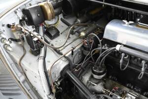 Image 26/50 of Alvis 4.3 Liter Saloon (1940)