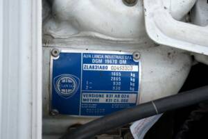 Image 28/47 of Lancia Delta HF Integrale (1988)