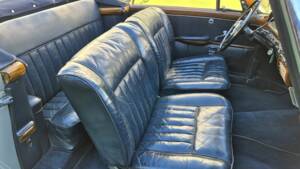 Image 31/61 de Mercedes-Benz 220 S Cabriolet (1957)