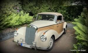 Afbeelding 1/38 van Mercedes-Benz 220 Cabriolet A (1954)