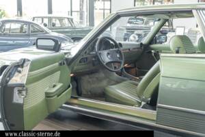 Imagen 11/15 de Mercedes-Benz 380 SLC (1981)