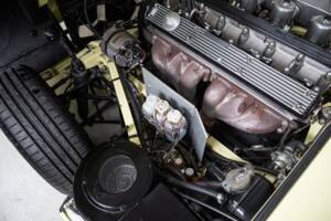 Imagen 37/40 de Jaguar E-Type (2+2) (1970)