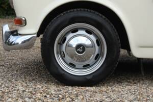 Image 47/50 of Volvo P 123 GT (1969)