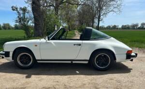 Bild 1/26 von Porsche 911 SC 3.0 (1983)