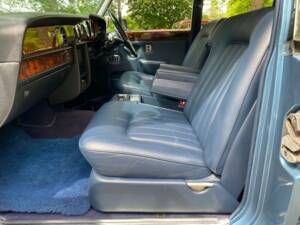 Image 8/50 of Bentley T 2 (1980)