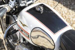Image 32/36 of Moto Guzzi V 7 Special (1970)