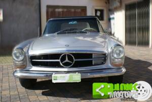 Image 3/10 de Mercedes-Benz 230 SL (1967)