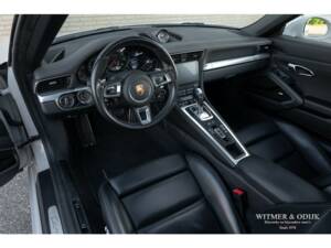 Bild 9/32 von Porsche 911 Carrera (2018)