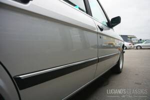 Image 28/59 of BMW 528i (1982)