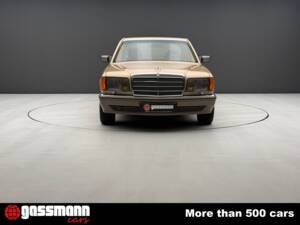 Image 2/15 of Mercedes-Benz 420 SEL (1986)