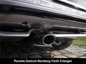 Immagine 17/39 di Porsche 944 Turbo (1988)