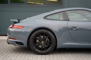 Image 23/50 of Porsche 911 Carrera (2016)