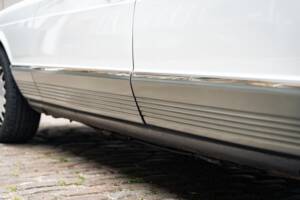 Image 18/50 of Mercedes-Benz 500 SEL (1984)