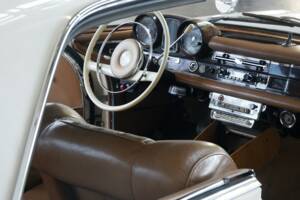 Afbeelding 20/50 van Mercedes-Benz 300 SE (1963)