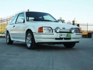 Bild 2/50 von Ford Escort turbo RS (1987)