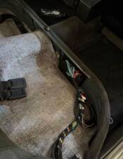 Bild 19/21 von BMW 520i (1987)
