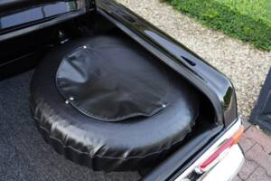 Image 22/50 of Mercedes-Benz 280 SL (1969)