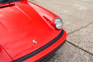 Bild 18/35 von Porsche 911 Carrera 3.2 (1987)