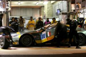 Image 27/30 of Aston Martin DBR9 GT1 (2006)