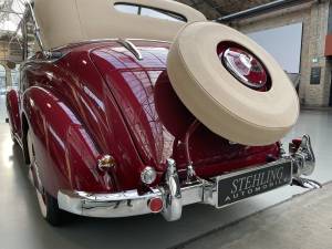 Image 10/50 of Mercedes-Benz 170 S Cabriolet B (1951)