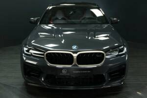 Image 3/50 of BMW M5 xDrive (2022)
