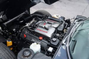 Bild 22/58 von Jaguar E-Type V12 (1974)