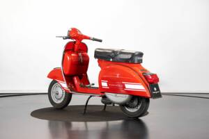 Immagine 2/50 di Piaggio Vespa 200 Rally (1974)