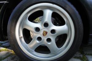 Bild 11/17 von Porsche 911 Carrera (1998)