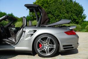 Bild 21/50 von Porsche 911 Turbo (2008)