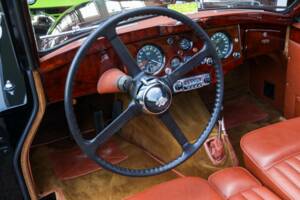 Immagine 3/50 di Jaguar XK 120 DHC (1953)