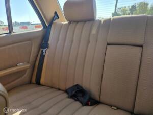 Imagen 32/50 de Mercedes-Benz 200 D (1982)