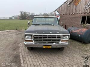 Image 10/31 of Ford F-250 (1978)