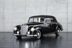 Image 2/50 of Mercedes-Benz 300 Cabriolet D (1952)